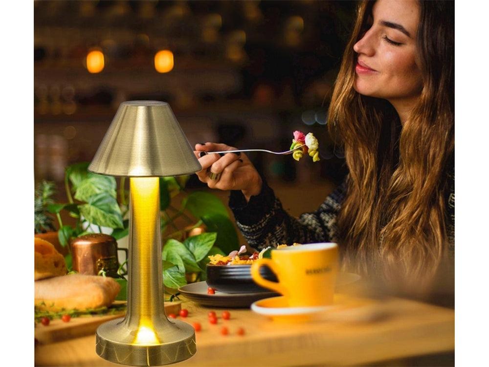Lampa de masa touch LED reincarcabila, Zola, 3 nuante de culoare, baterie 1500 mAh, 3W, buton ON/OFF, USB. Type-C, 23.5x9.5x6.5 cm, din metal si plastic, auriu Lampa de masa touch LED reincarcabila, Zola, 3 nuante de culoare, baterie 1500 mAh, 3W, buton ON/OFF, USB. Type-C, 23.5x9.5x6.5 cm, din metal si plastic, auriu